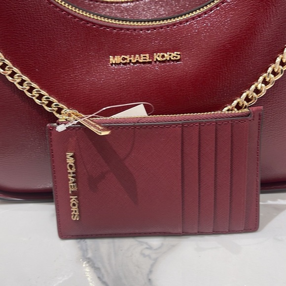 MICHAEL KORS
Jet Set Travel Medium Top Zip Leather Card Case Wallet 
Dark Cherry - Picture 5 of 16